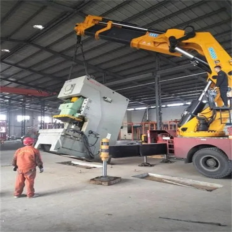 习水80吨折臂吊车出租附近电话